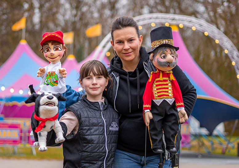 Theater Fabrik Puppentheater Theater Puppen Familie Kinder
